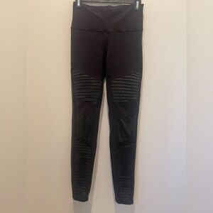Black Alo leggings